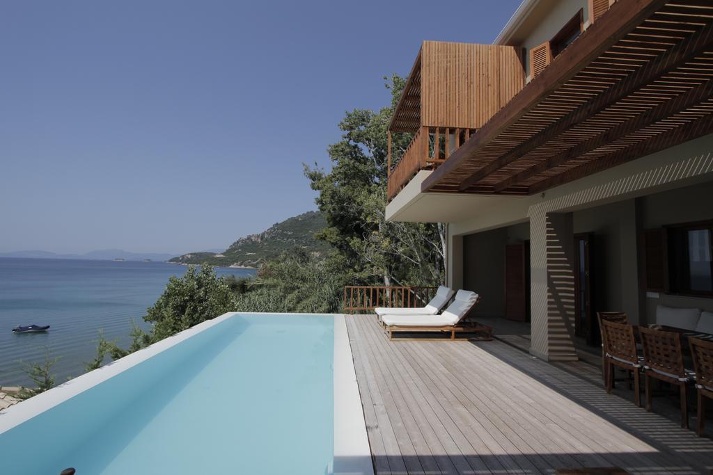 Infinity Blue Villas Pogonia Exterior photo